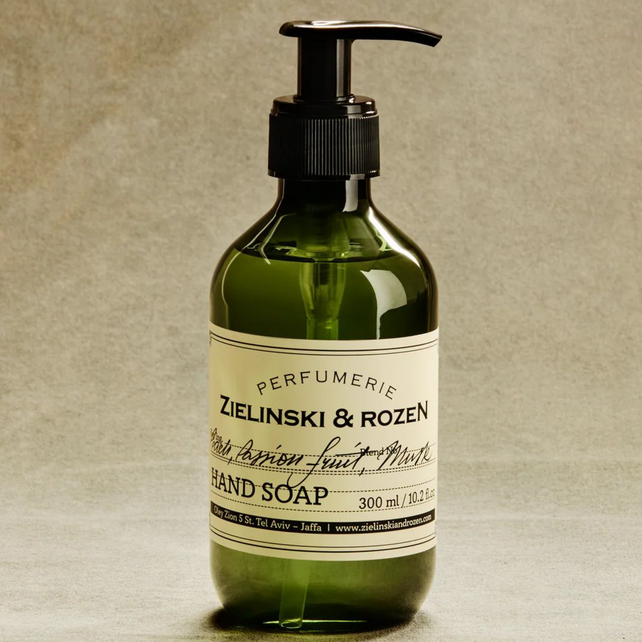 Жидкое мыло Peach, Passion fruit, Musk (300 мл)